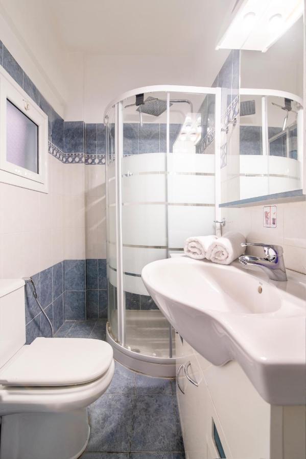 Charlie City Center Room Atina Dış mekan fotoğraf